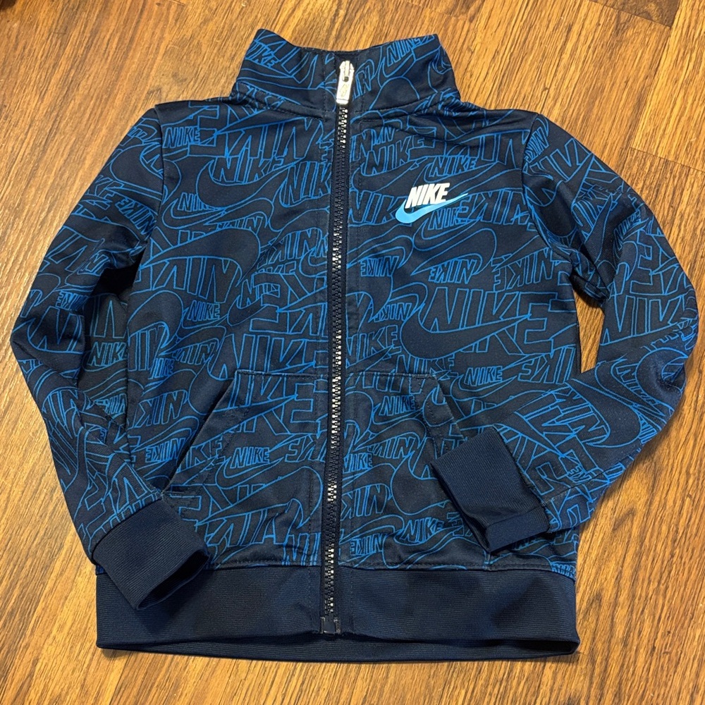 Nike toddler Navy Graphic zip up jacket